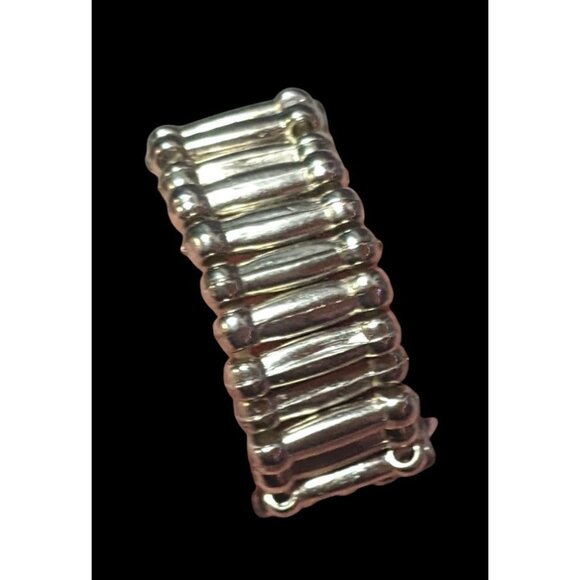 Victorian Style Silver Tone Stretch Ring With Marbled White Cabochon Size 7 1/2 - Picture 8 of 16